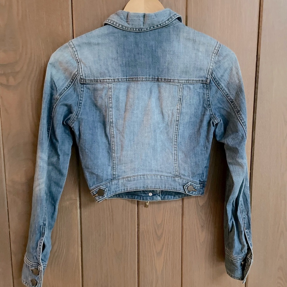 Cropped Denim Jacket - Picture 4 of 4